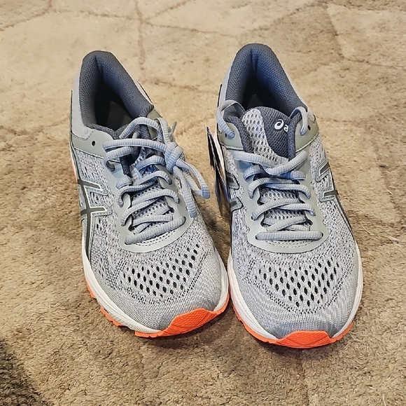 ASICS Women's Gray and Orange Running Shoes - Picture 2 of 4